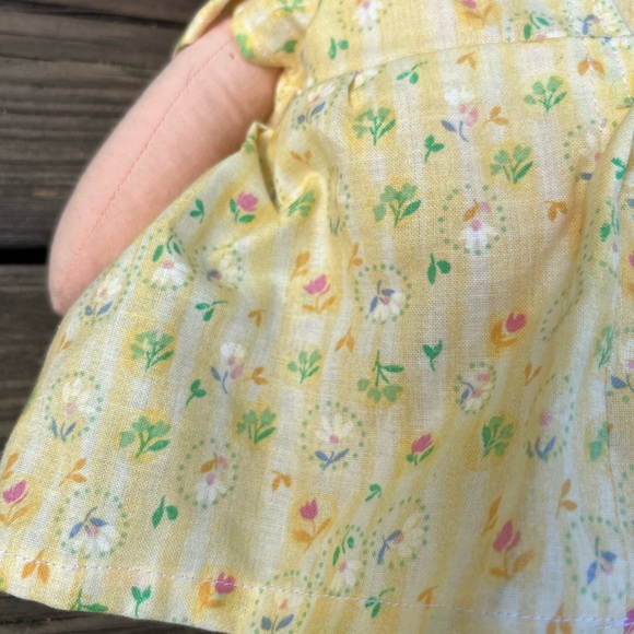 HOPSCOTCH RAG DOLL SOFT BABY DOLL YELLOW PIG TAILS YELLOW DRESS RED ACCENTS - Picture 6 of 8